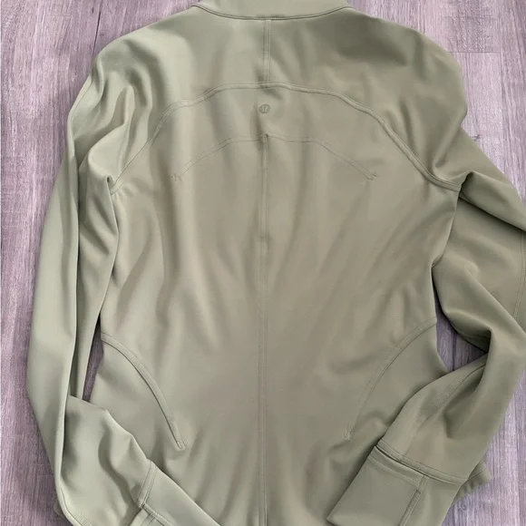 Lululemon InStill Jacket - Picture 5 of 5